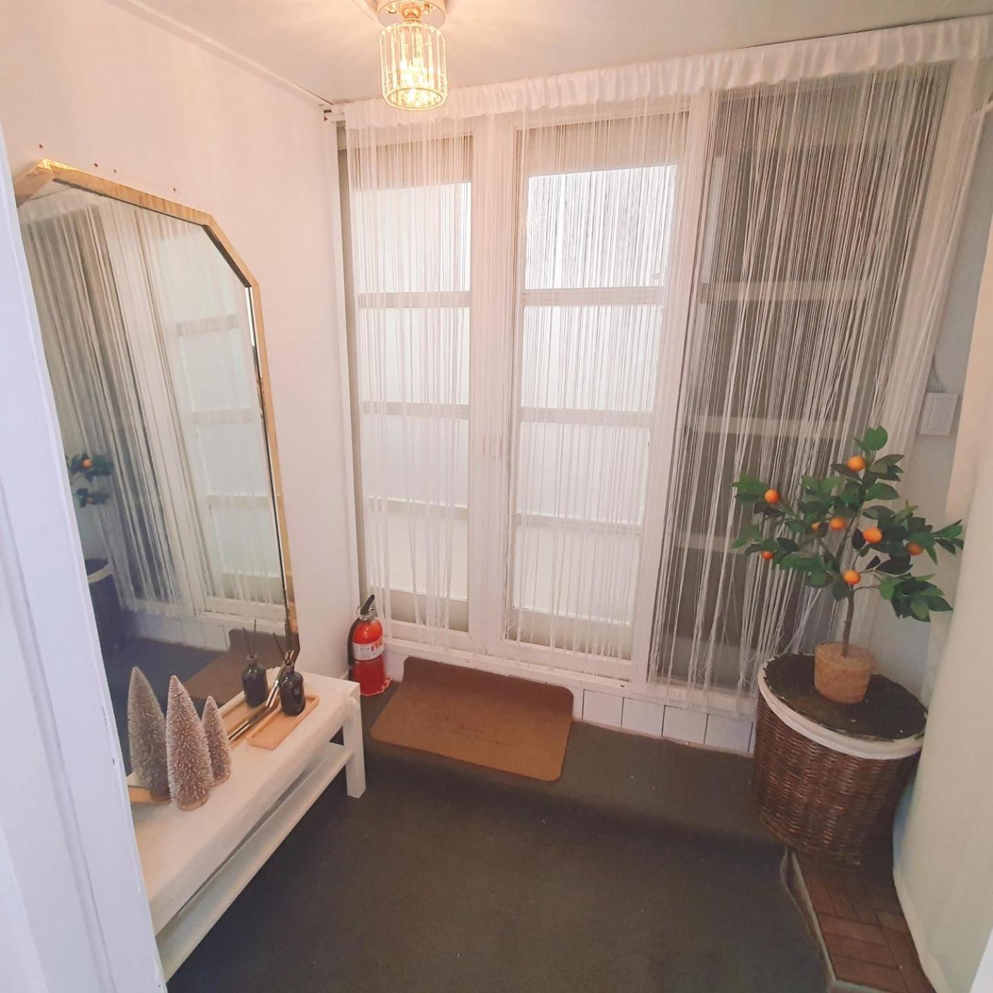 Easel House Villa Seoul